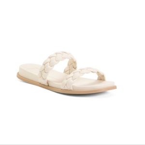 Dolce Vita Slide Sandal